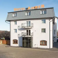 Czy w hotelu trzeba pokazać dowód? Co musisz wiedzieć przed przyjazdem