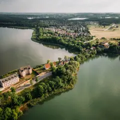 Jezioro Ełckie: piękne miejsce z bogatą historią i ekologicznymi wyzwaniami
