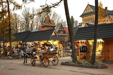 Zakopane atrakcje turystyczne: odkryj ukryte skarby i popularne miejsca