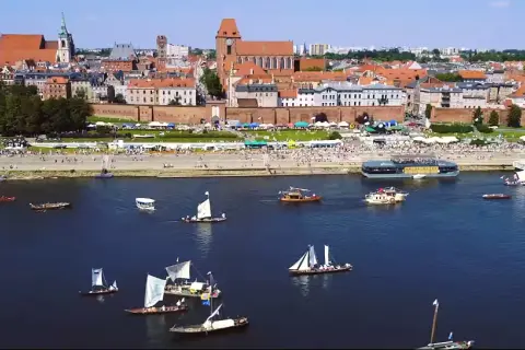 Jaka rzeka płynie przez Toruń? Odkryj tajemnice Wisły i jej dopływów