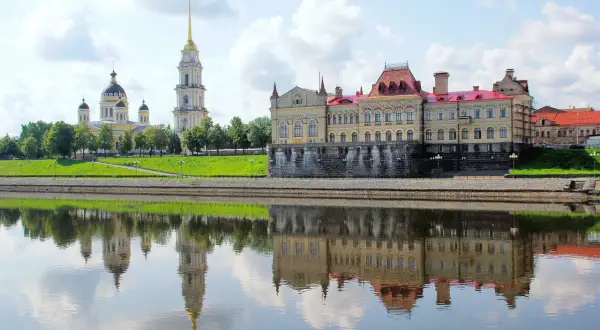 Najdłuższa rzeka w Europie: Ciekawe fakty o Wołdze i jej znaczeniu