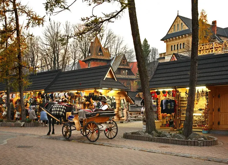 Zakopane atrakcje turystyczne: odkryj ukryte skarby i popularne miejsca