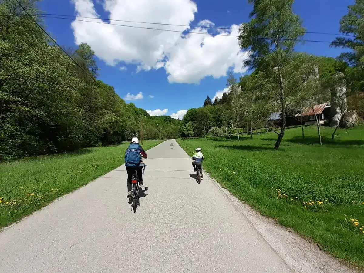 Trasy rowerowe w Ojcowskim Parku Narodowym - którą wybrać?